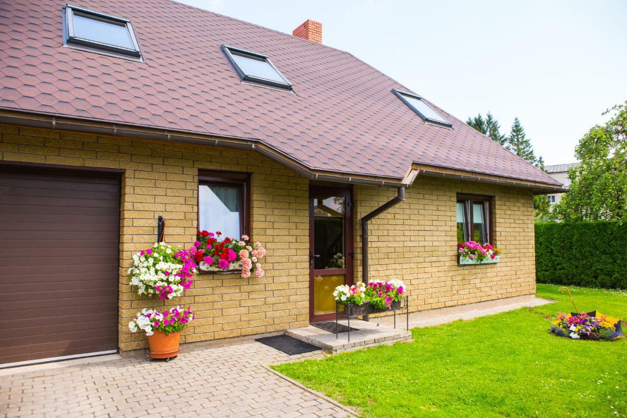 Guests house Like Home Sigulda Buitenkant foto